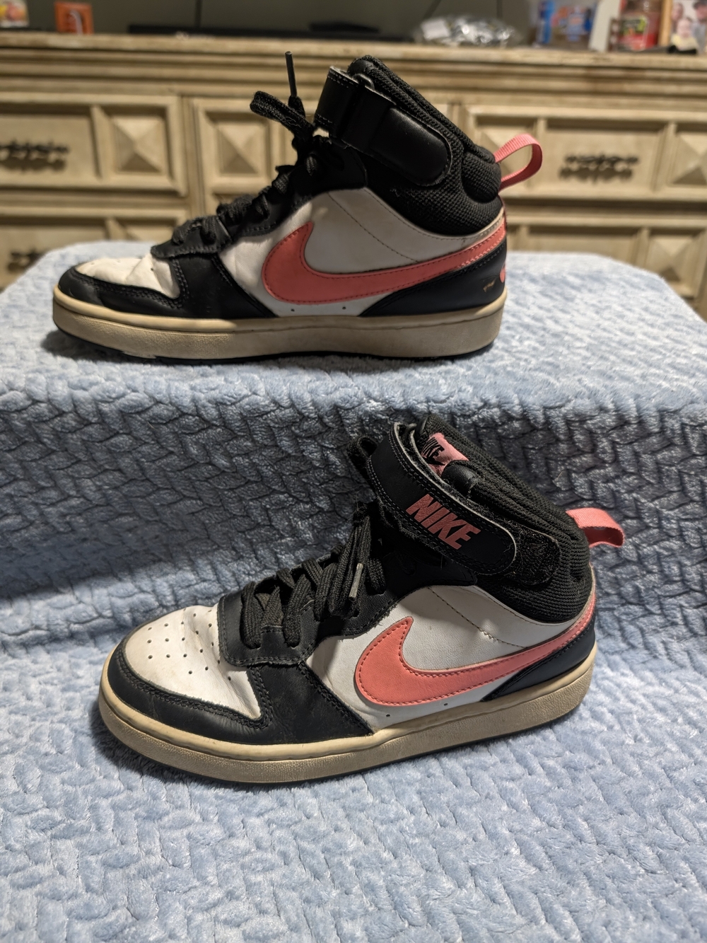 Nike Kids' Pink & Black High-Top Sneakers
